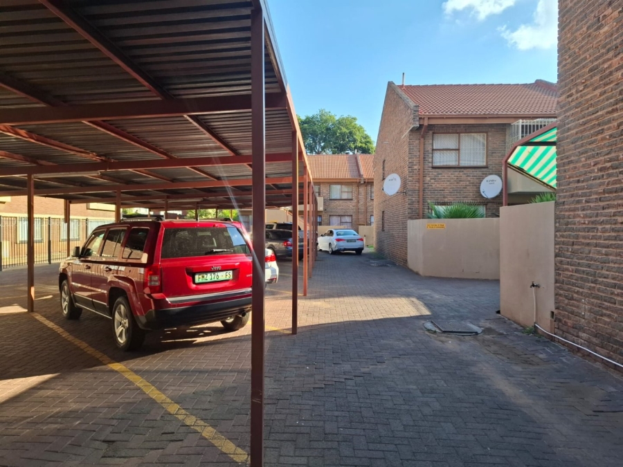 3 Bedroom Property for Sale in Willows Free State